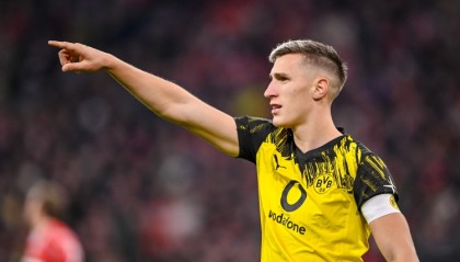 开云体育博彩-图片报：施洛特贝克还未收到其他报价，多特正努力留住球员