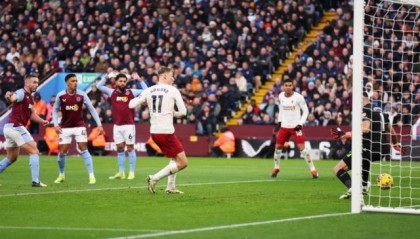 开云体育博彩-曼联“水货”中锋怎么不水了？支援来了进球就来了