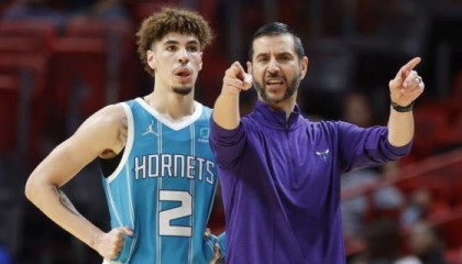 开云体育博彩-告别伤病提升阵容深度 黄蜂新赛季剑指季后赛