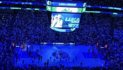 开云体育博彩-【现场】东契奇大三双阻击公牛 全明星首发朝他招手