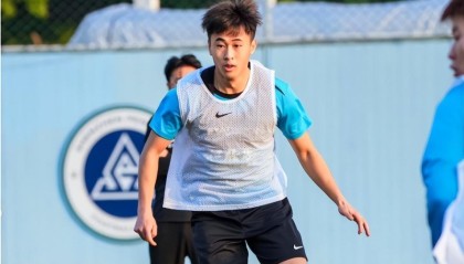 开云投注-流年不利！中国男足26岁天才再次倒下，2年2次重伤，膝盖千疮百孔