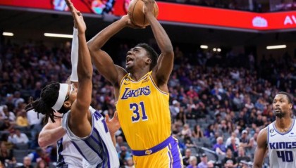 开云体育博彩-五连胜终止却收获希望 湖人在此期间做到了什么？