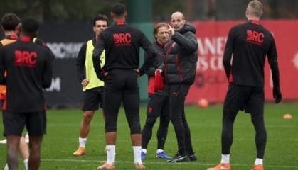 开云投注-米体：阿莱格里给球员的两天假期在周一和周五，避免连续休息导致松懈