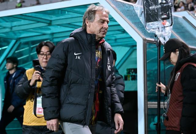 Jurgen-Klinsmann-Korea-Republic-Focus.jpg